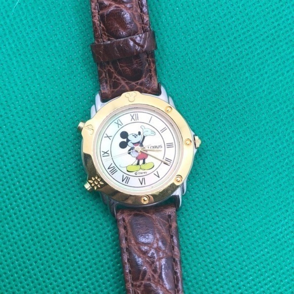 Mickey Mouse "It's a Small World" musical watch